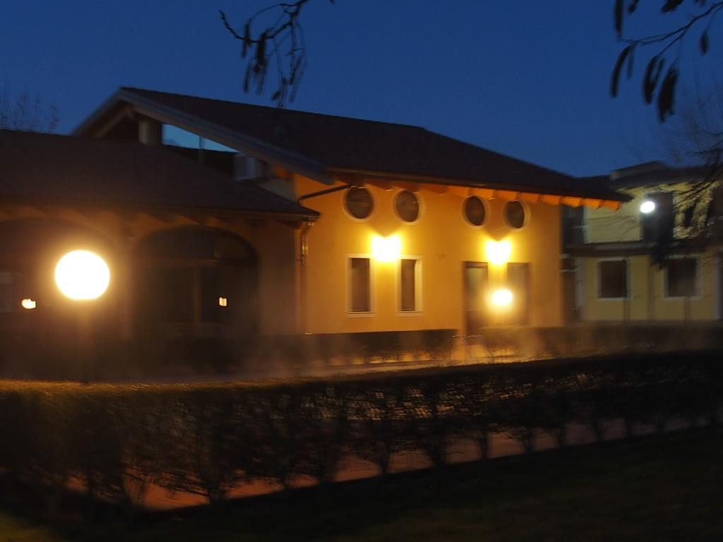 Agriturismo Greppi Crescentino Exterior foto